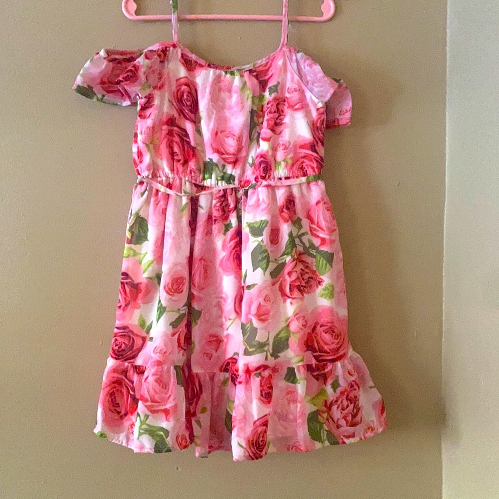 Brand New Never worn flower dress
